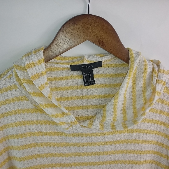 Forever 21 L Butter Yellow White Striped Hoodie Top - Picture 4 of 6